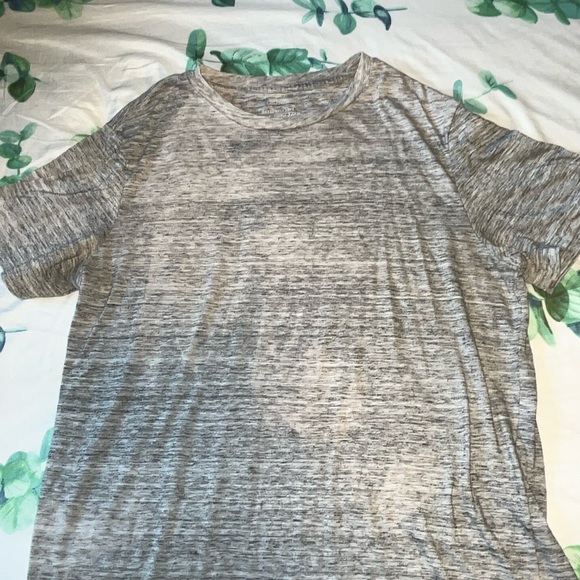 urban pipeline Other - Y2K Gray Short Sleeve Crew Neck Tee Size Medium T Shirt Soft Comfortable 2003